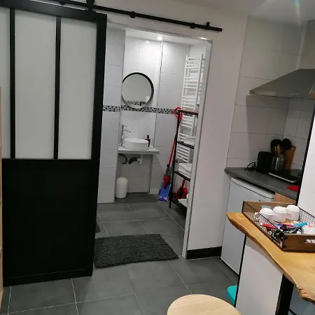 Hotel Le Morvan مالاكوف
